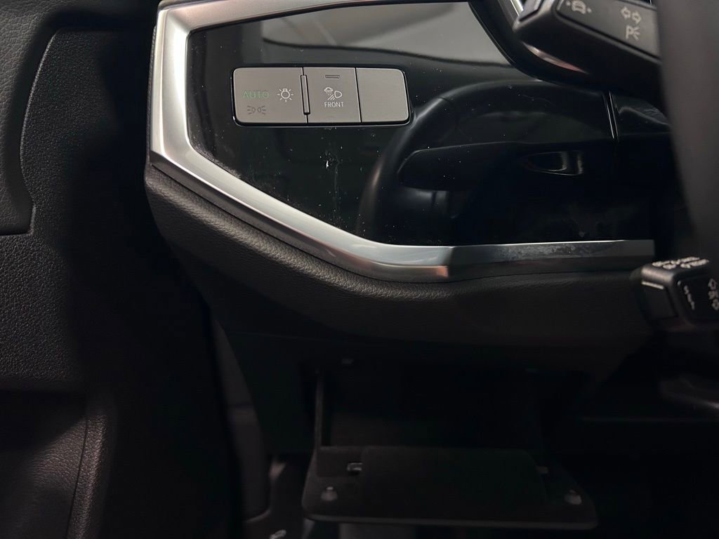 Certified 2022 Audi Q3 2.0T Premium Plus AWD/4WD image 7