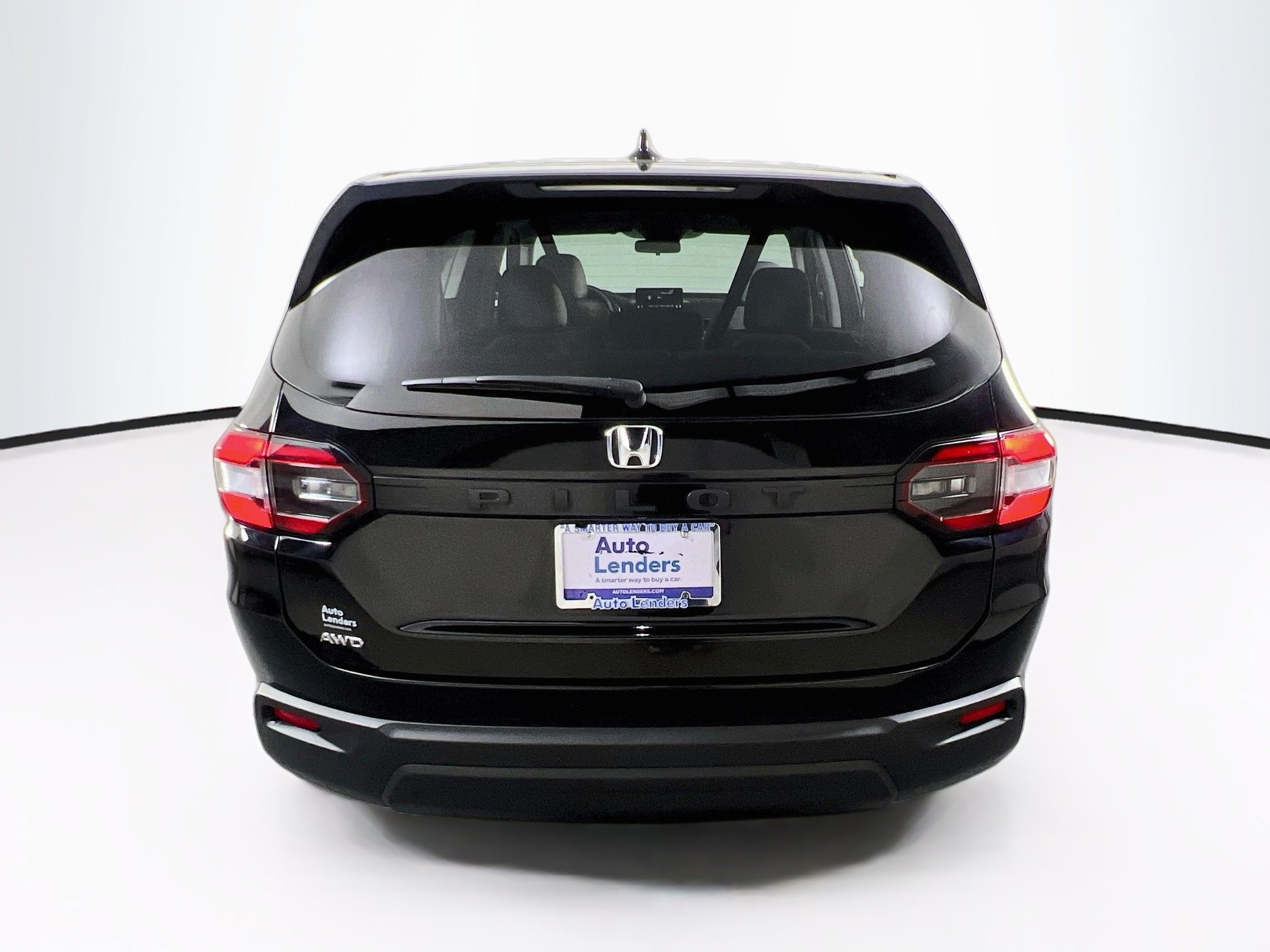 Used 2023 Honda Pilot LX image 6