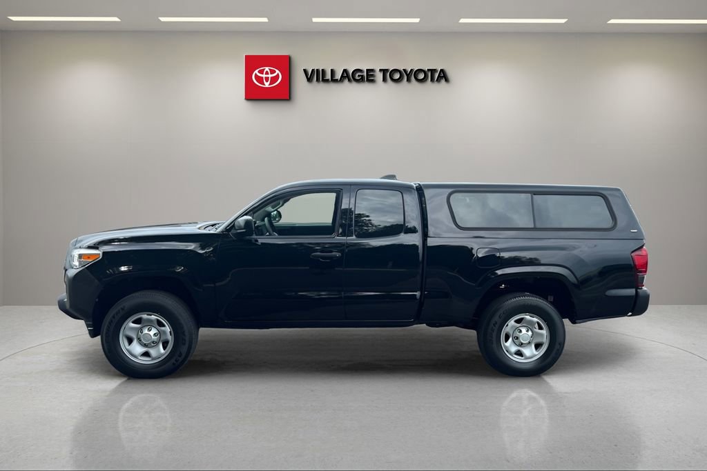 Certified 2022 Toyota Tacoma SR RWD image 2