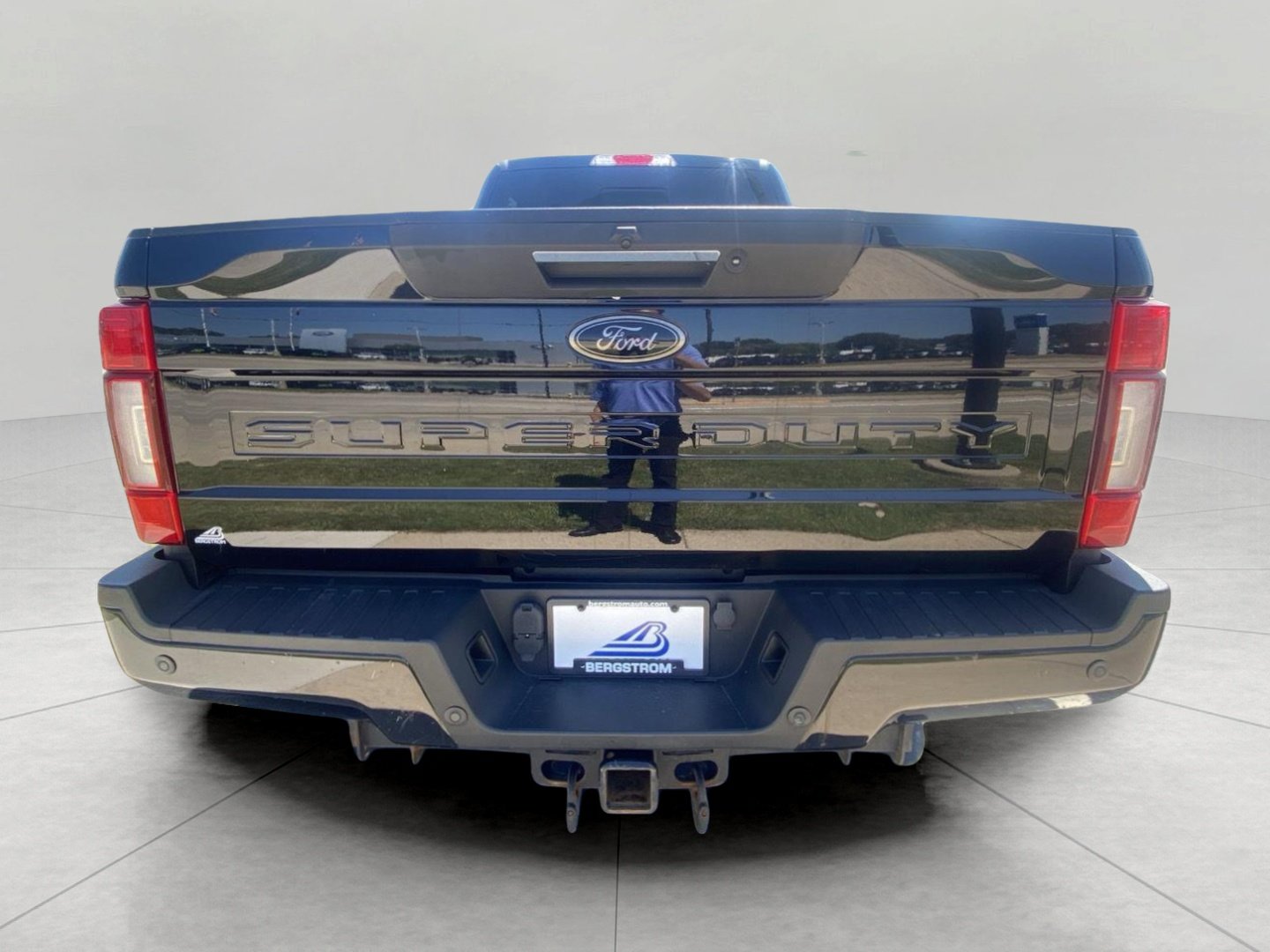 Certified 2021 Ford F350 Lariat AWD/4WD image 9