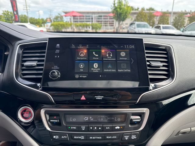 Used 2021 Honda Pilot Touring image 18