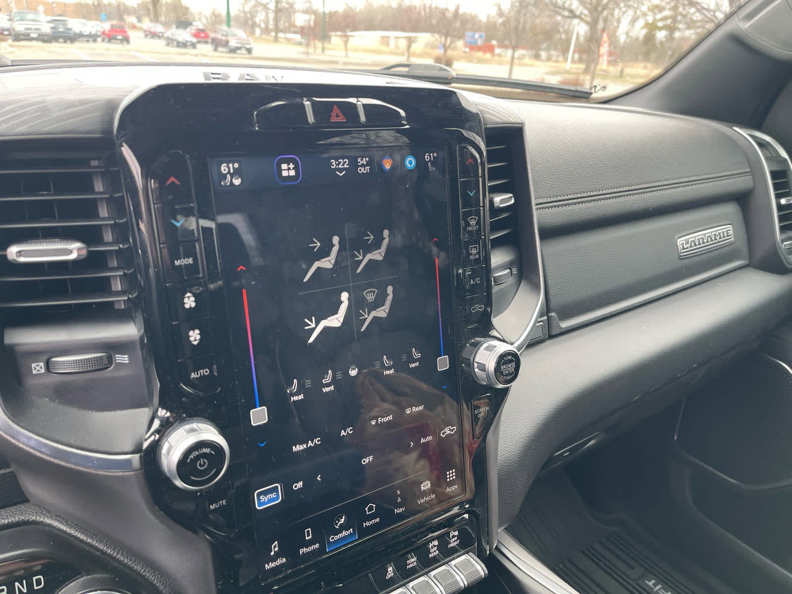 Used 2023 RAM 1500 Laramie image 10