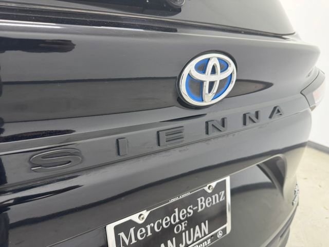 Used 2024 Toyota Sienna XLE w/ XLE Plus Package FWD image 38