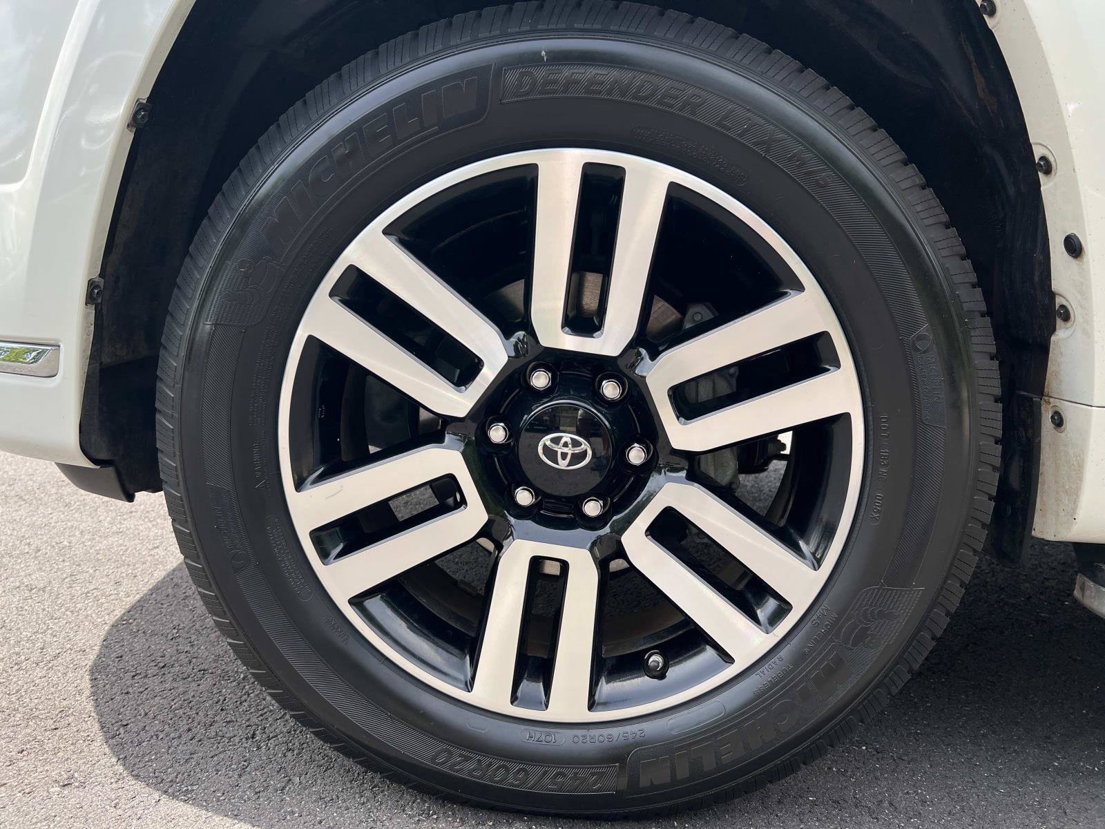 Used 2021 Toyota 4Runner Limited RWD image 11