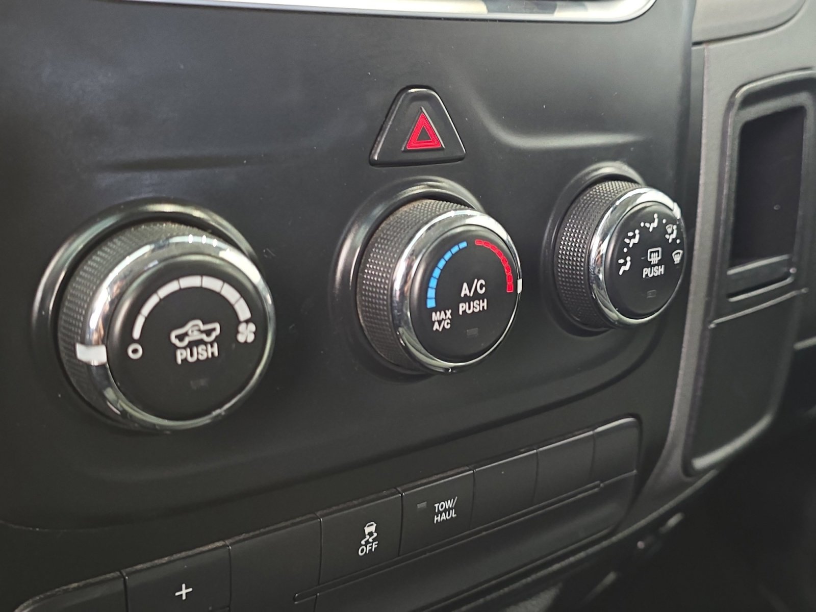 Used 2018 RAM 1500 Tradesman w/ Popular Equipment Group image 16