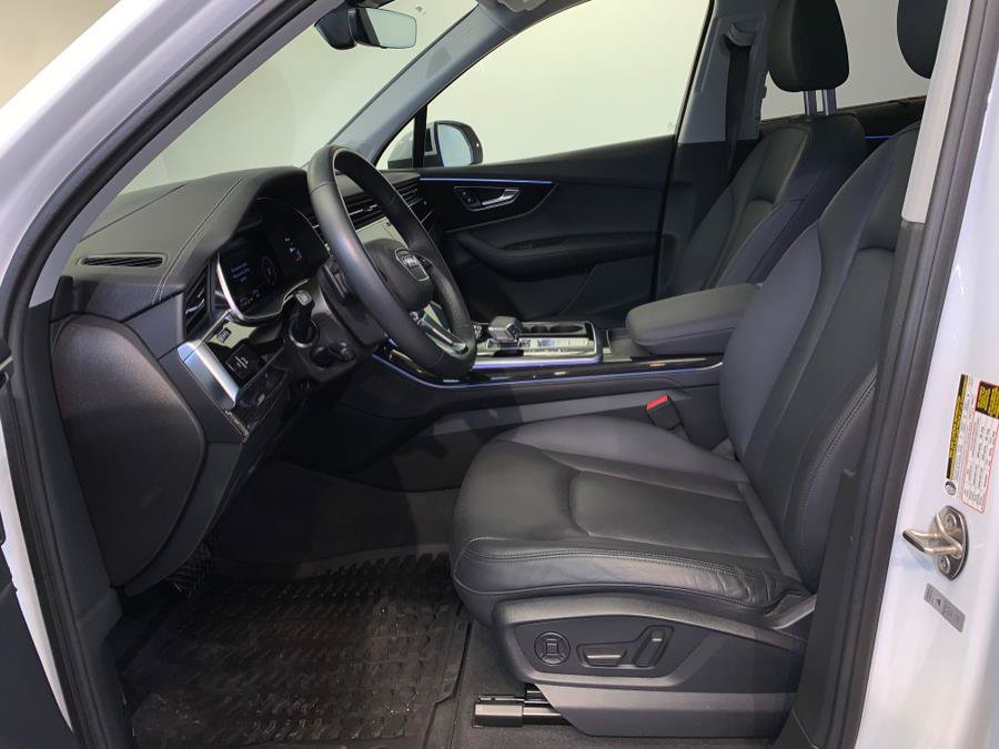 Used 2023 Audi Q7 3.0T Prestige AWD/4WD image 21