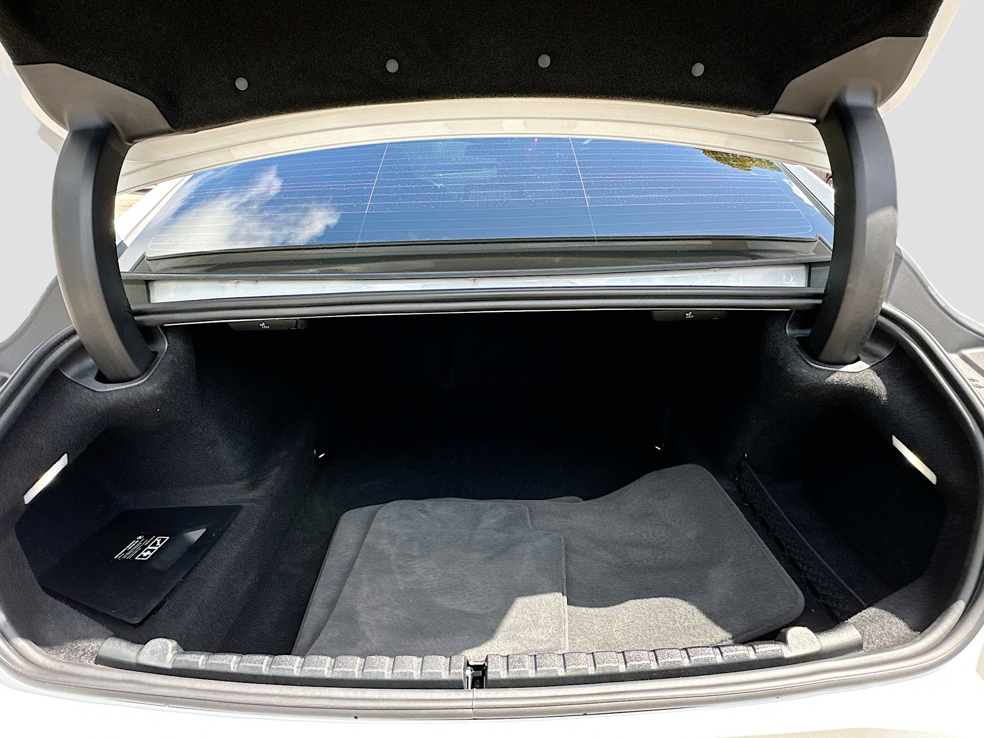 Certified 2025 BMW 840i xDrive image 28