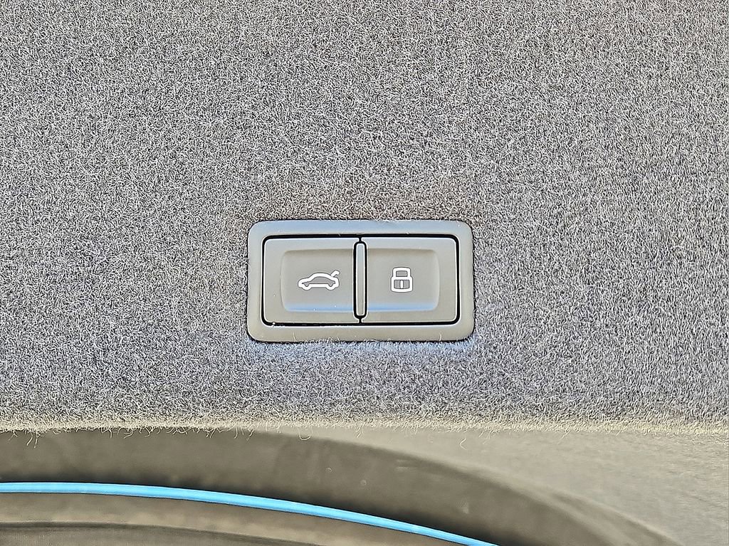 Used 2024 Lamborghini Urus S image 14