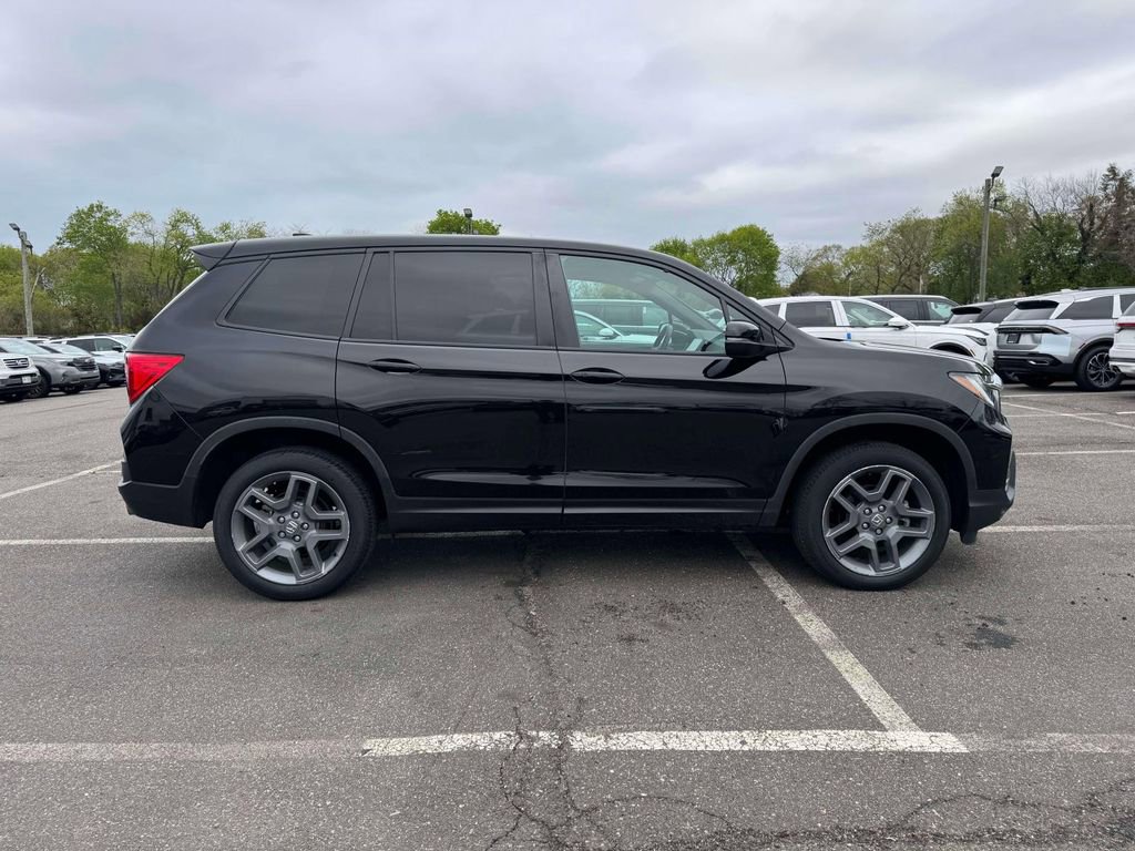 Used 2023 Honda Passport EX-L image 8