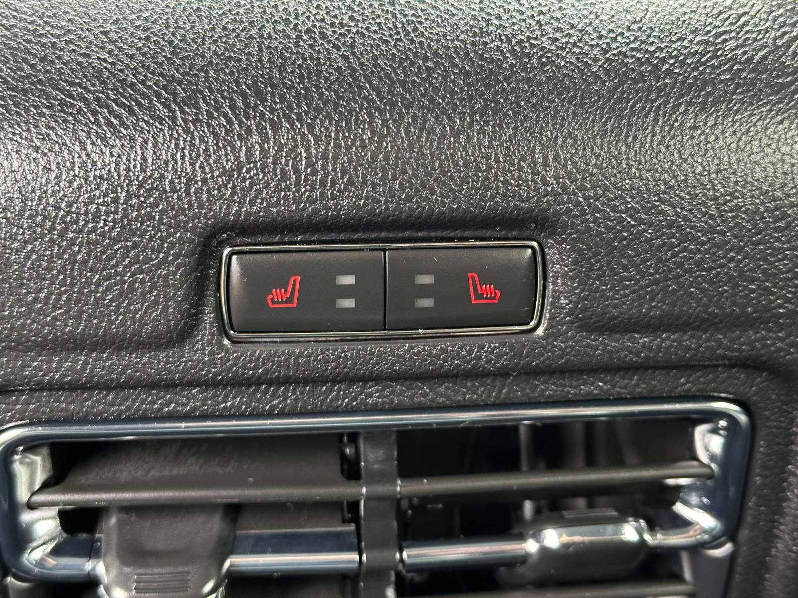 Used 2022 Lincoln Corsair Reserve w/ Equipment Group 201A image 13