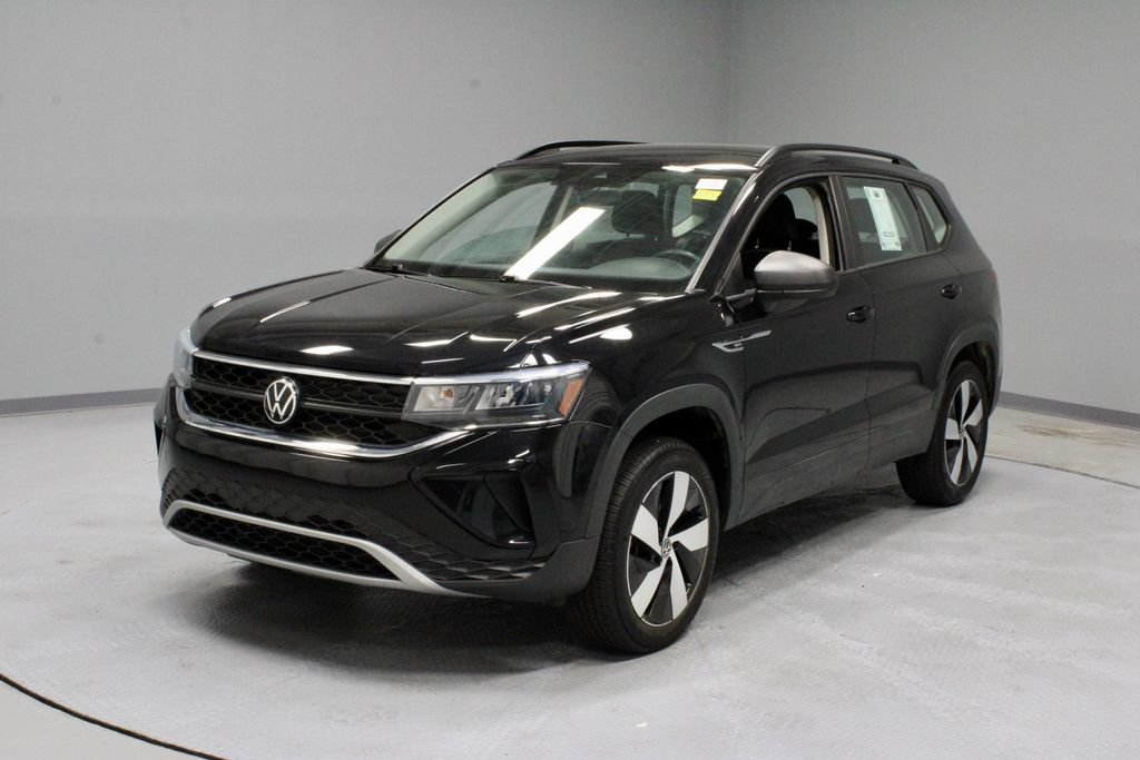 Used 2023 Volkswagen Taos S w/ Driver Assistance Package AWD/4WD image 6