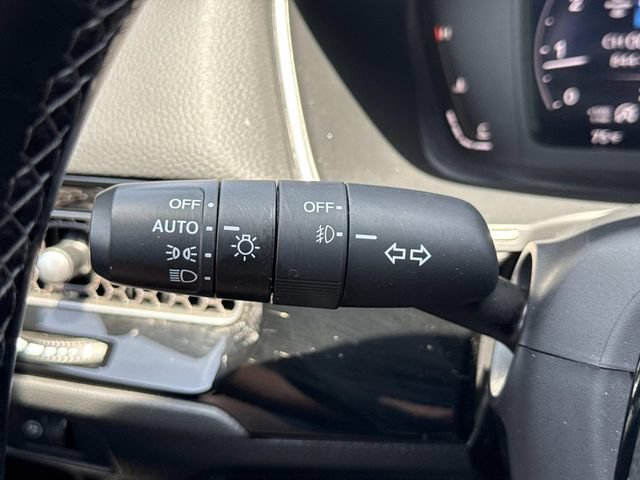 Used 2023 Honda Civic Touring image 27