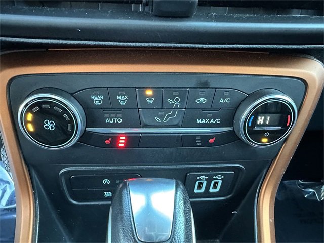 Certified 2018 Ford EcoSport SES image 23