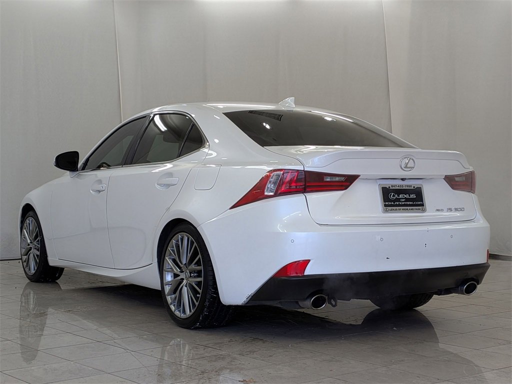 Used 2016 Lexus IS 300 AWD image 6