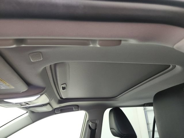 Certified 2025 Toyota RAV4 XLE Premium AWD/4WD image 17