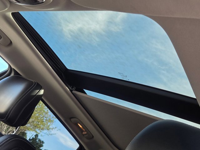 Used 2013 Jeep Grand Cherokee SRT8 image 15