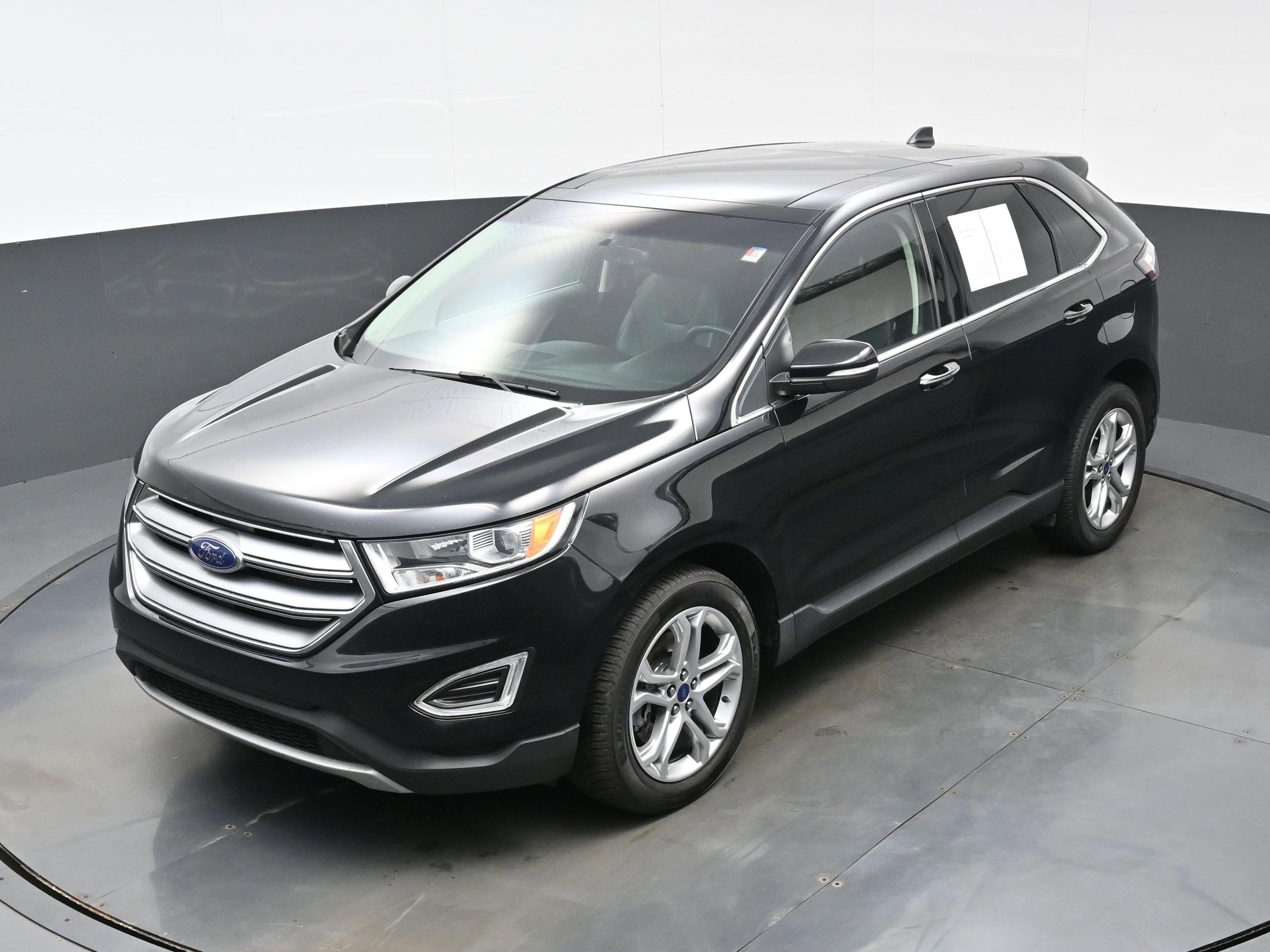Used 2017 Ford Edge Titanium w/ Canadian Touring Package AWD/4WD image 35