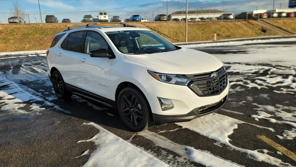 Used 2020 Chevrolet Equinox LT w/ Sport Edition image 16