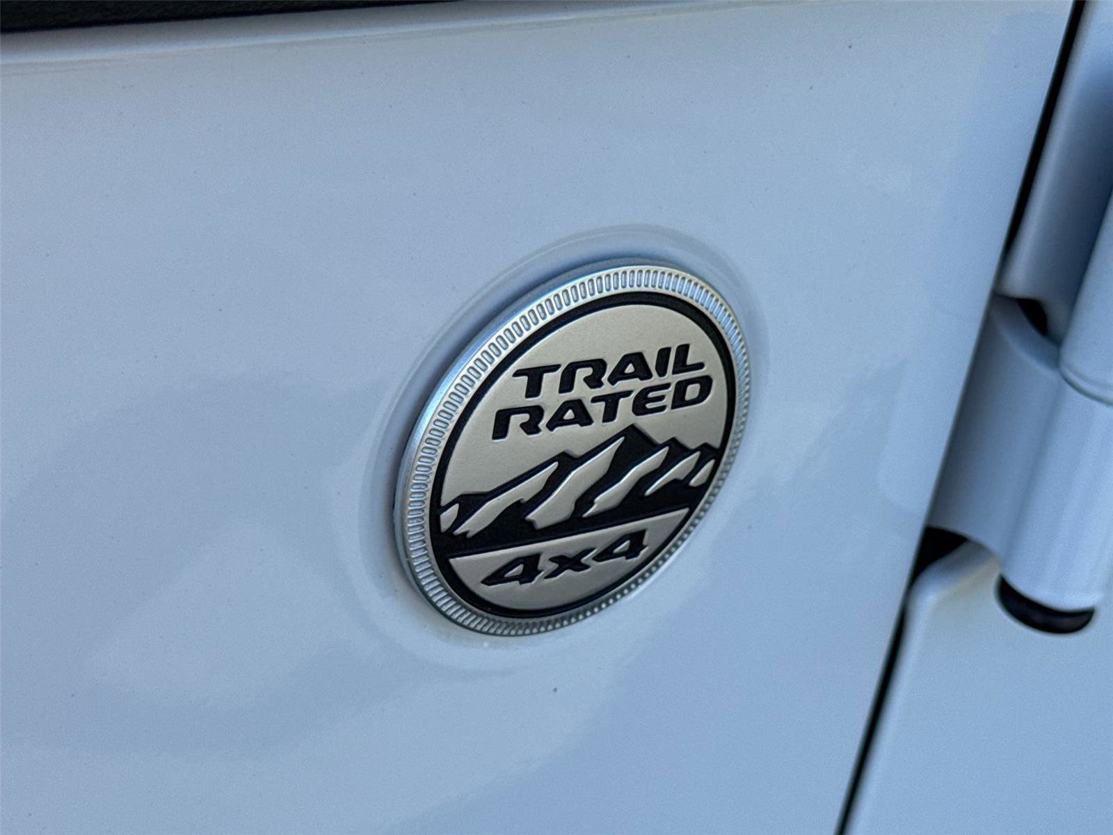 Used 2021 Jeep Wrangler Sport S image 9