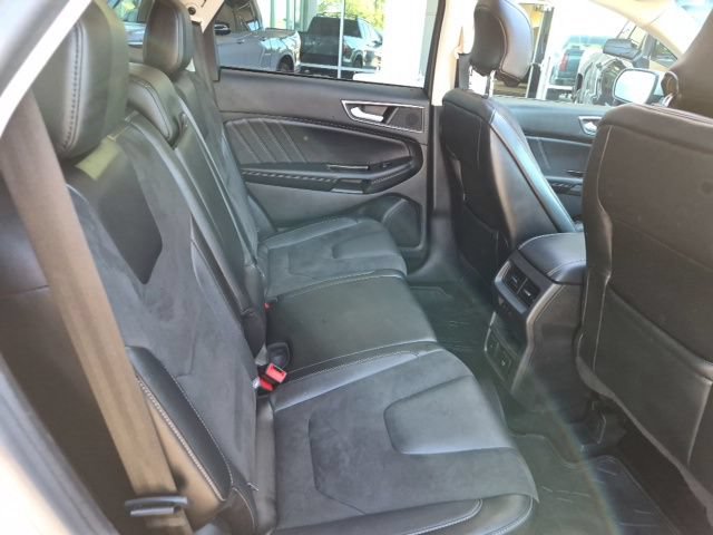 Used 2016 Ford Edge Sport w/ Equipment Group 401A AWD/4WD image 36
