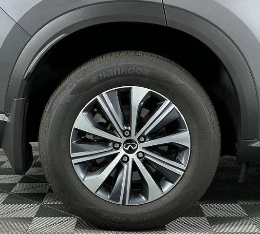 Certified 2026 INFINITI QX60 Pure w/ Cargo Package FWD image 8