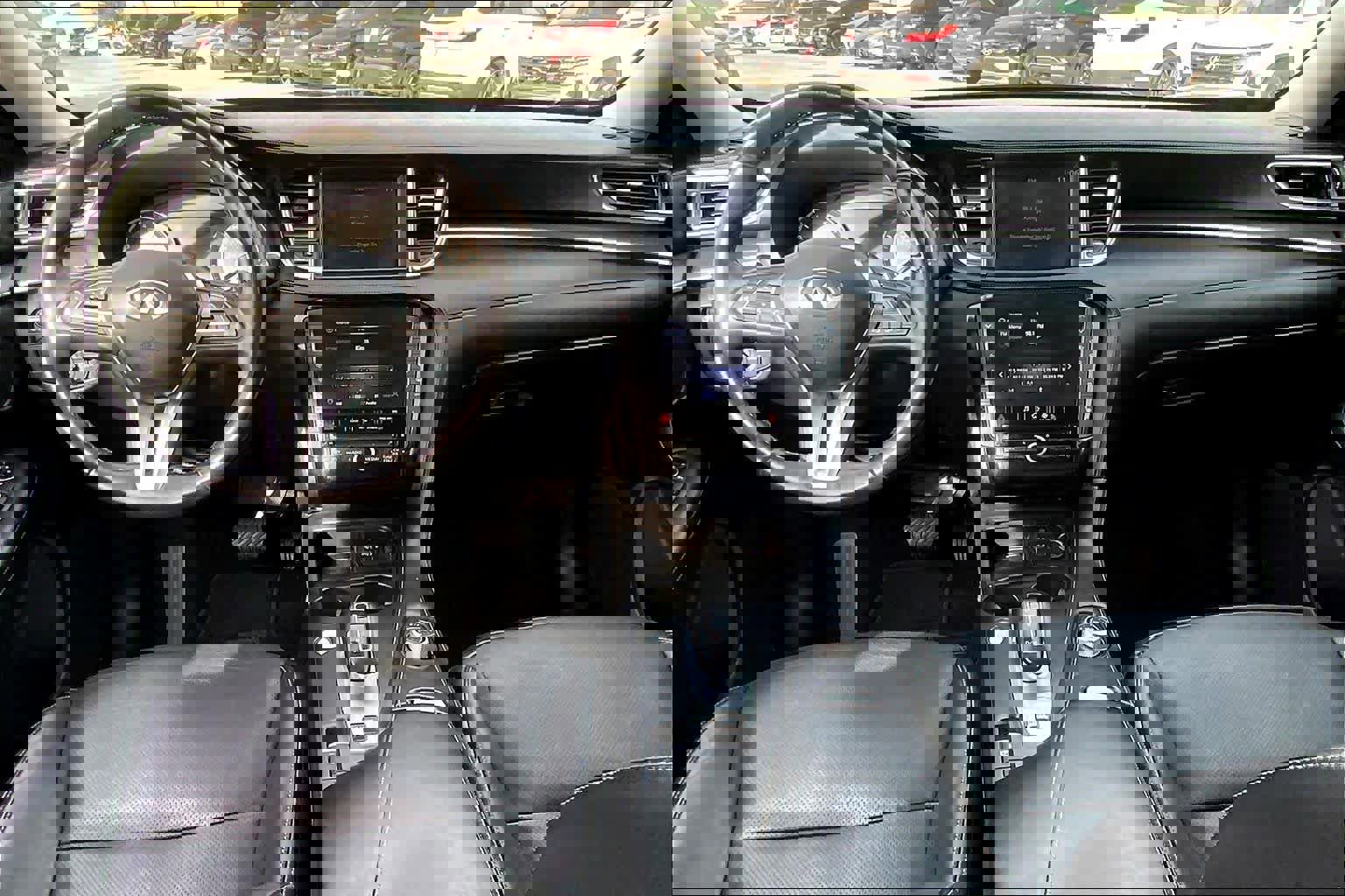 Used 2024 INFINITI QX50 Luxe image 15