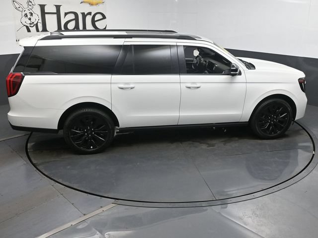 Used 2025 Ford Expedition Max Platinum w/ Stealth Appearance Package AWD/4WD image 41