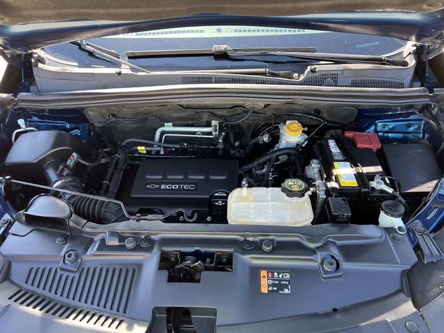 Used 2020 Chevrolet Trax LT w/ LT Convenience Package image 10