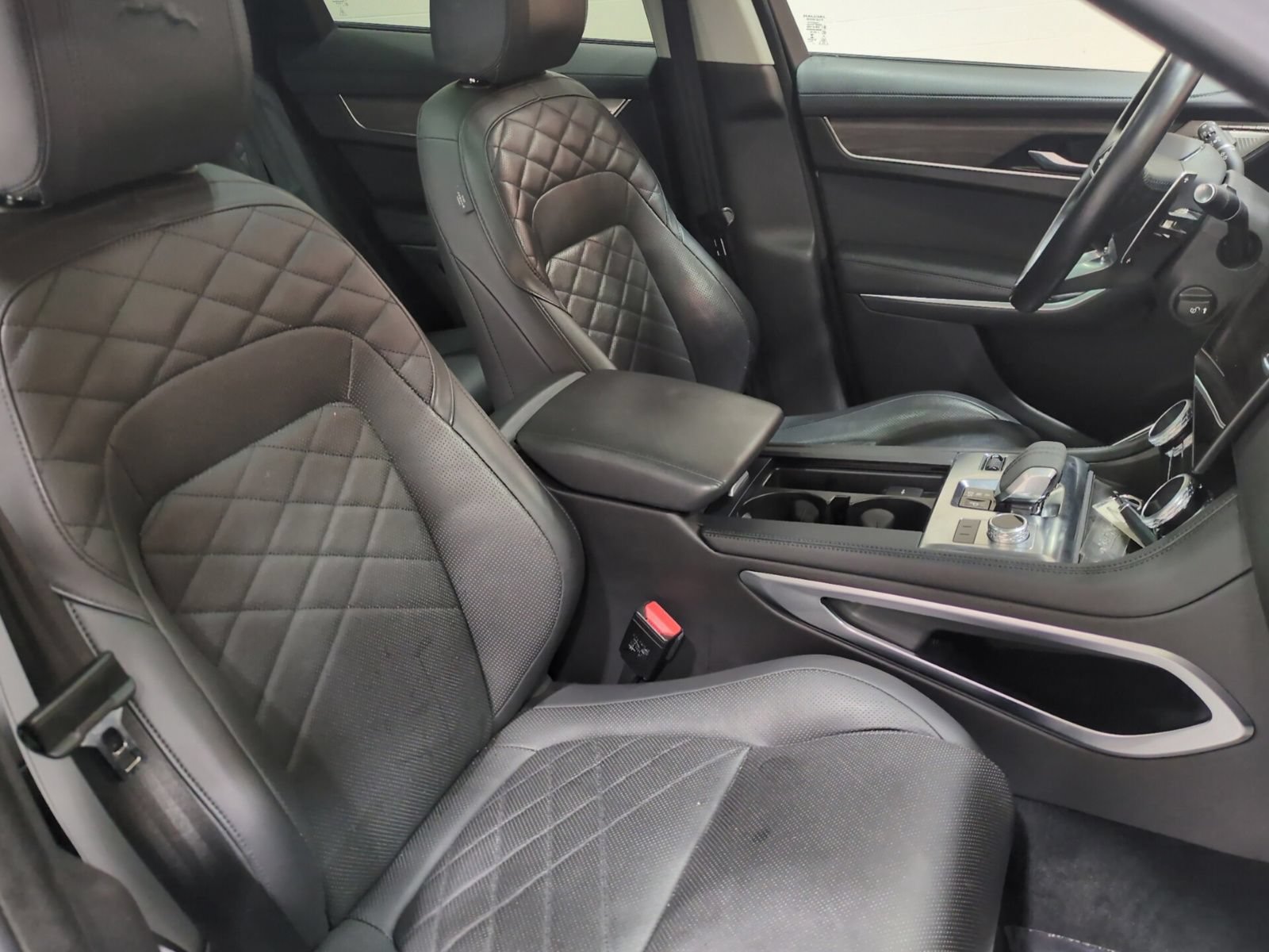 Used 2023 Jaguar F-PACE S AWD/4WD image 10