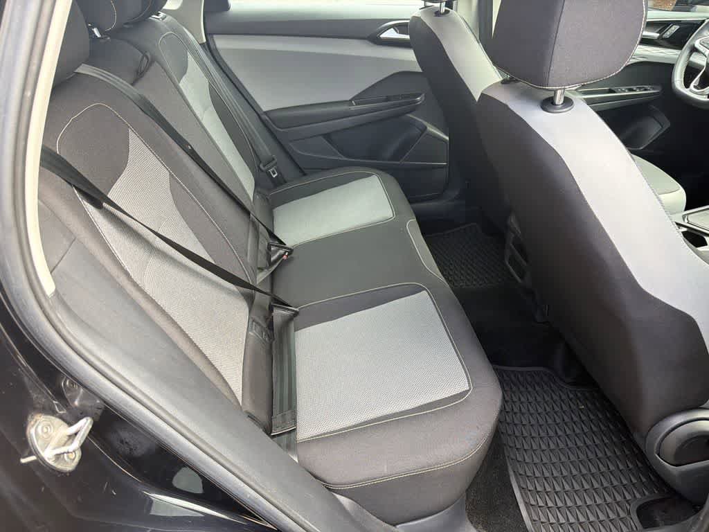 Used 2023 Volkswagen Taos S FWD image 14