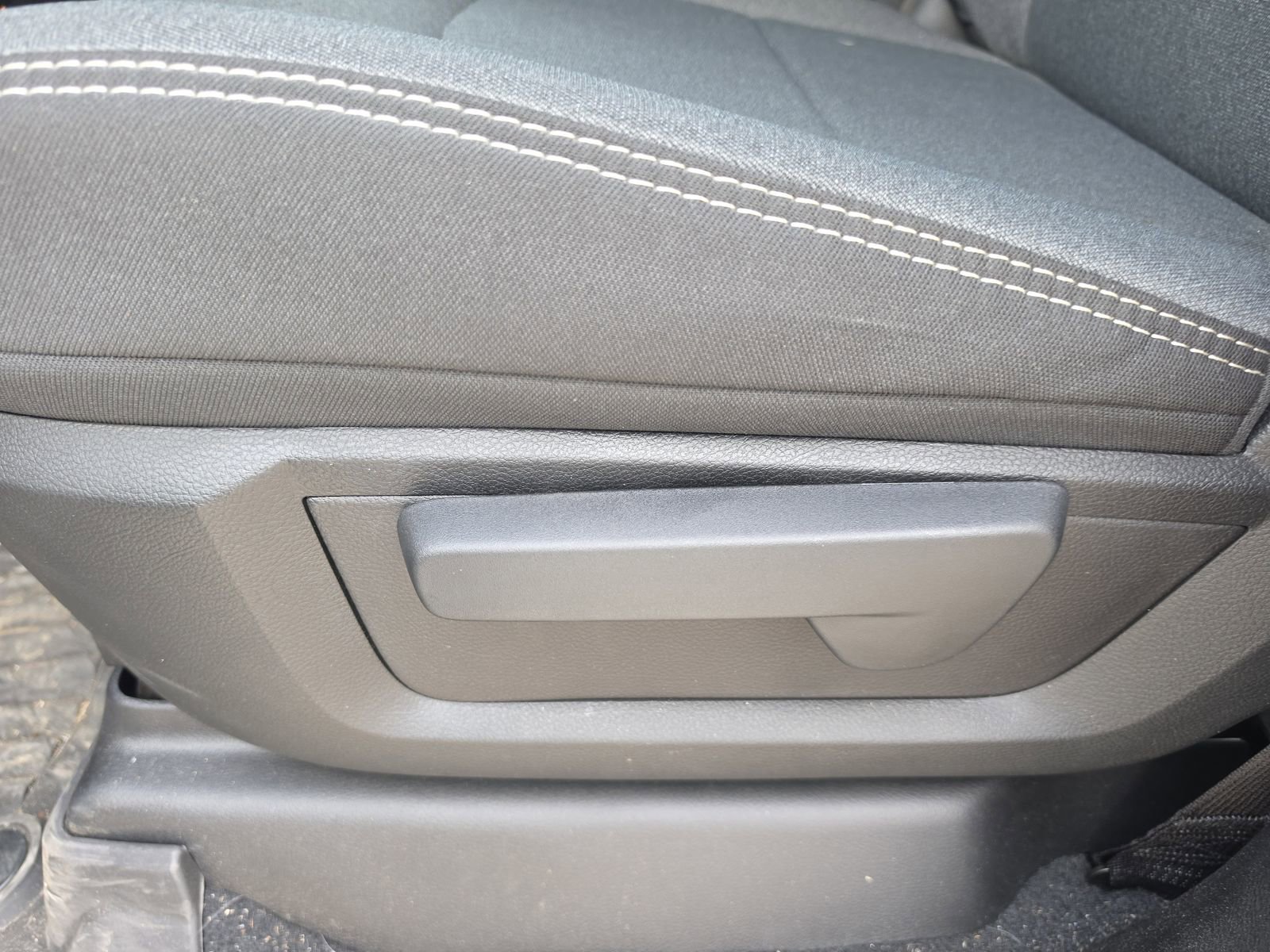 Used 2024 RAM 3500 Tradesman w/ Towing Technology Group AWD/4WD image 8