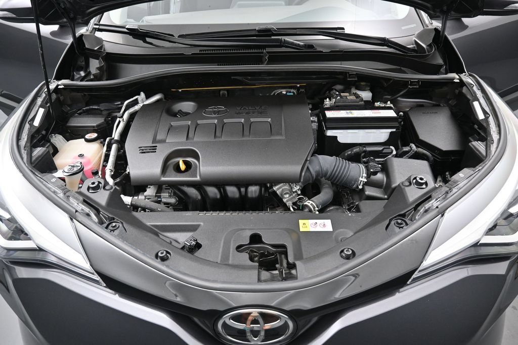 Certified 2021 Toyota C-HR Limited FWD image 35