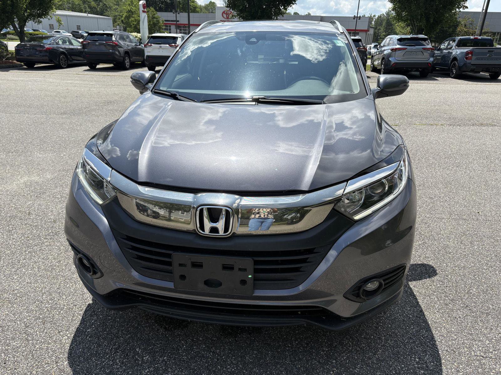Used 2022 Honda HR-V EX image 2
