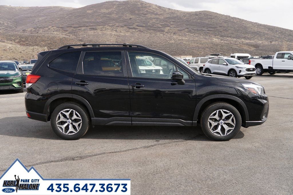 Used 2020 Subaru Forester Premium image 7