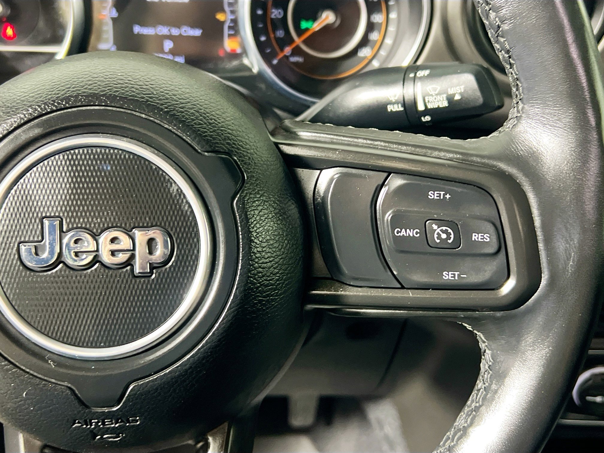 Used 2022 Jeep Gladiator Willys image 19