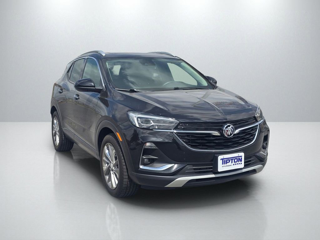 Used 2023 Buick Encore GX Essence w/ Experience Buick Package FWD image 3