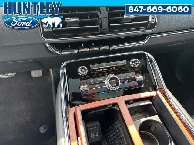 Used 2022 Lincoln Navigator Reserve image 26