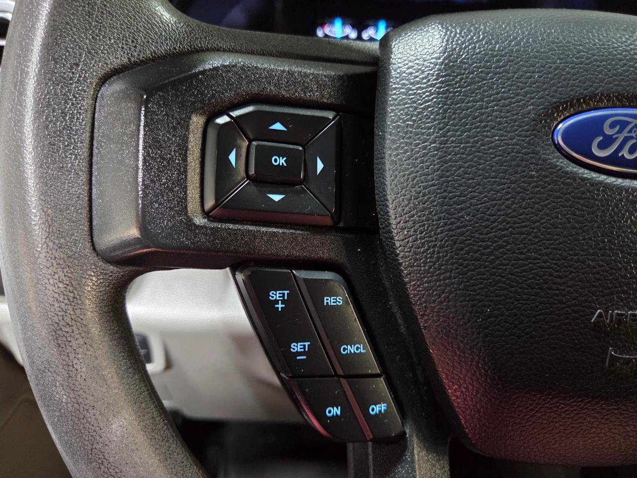 Used 2018 Ford F250 XLT w/ XLT Value Package AWD/4WD image 36
