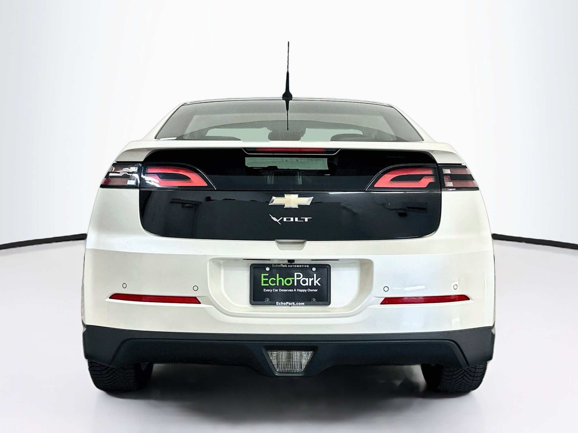 Used 2012 Chevrolet Volt Premium w/ Premium Trim Package FWD image 7