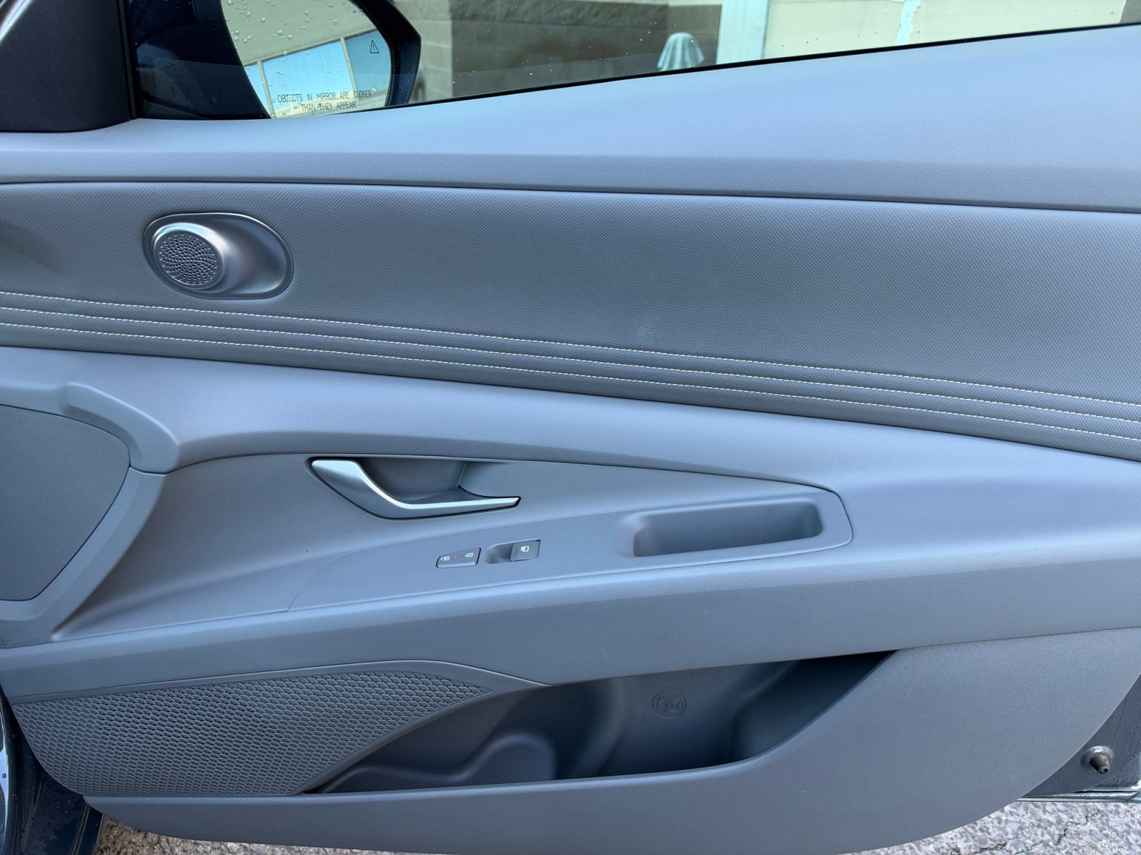 Certified 2025 Hyundai Elantra Sport FWD image 16