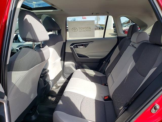 New 2025 Toyota RAV4 XLE image 18