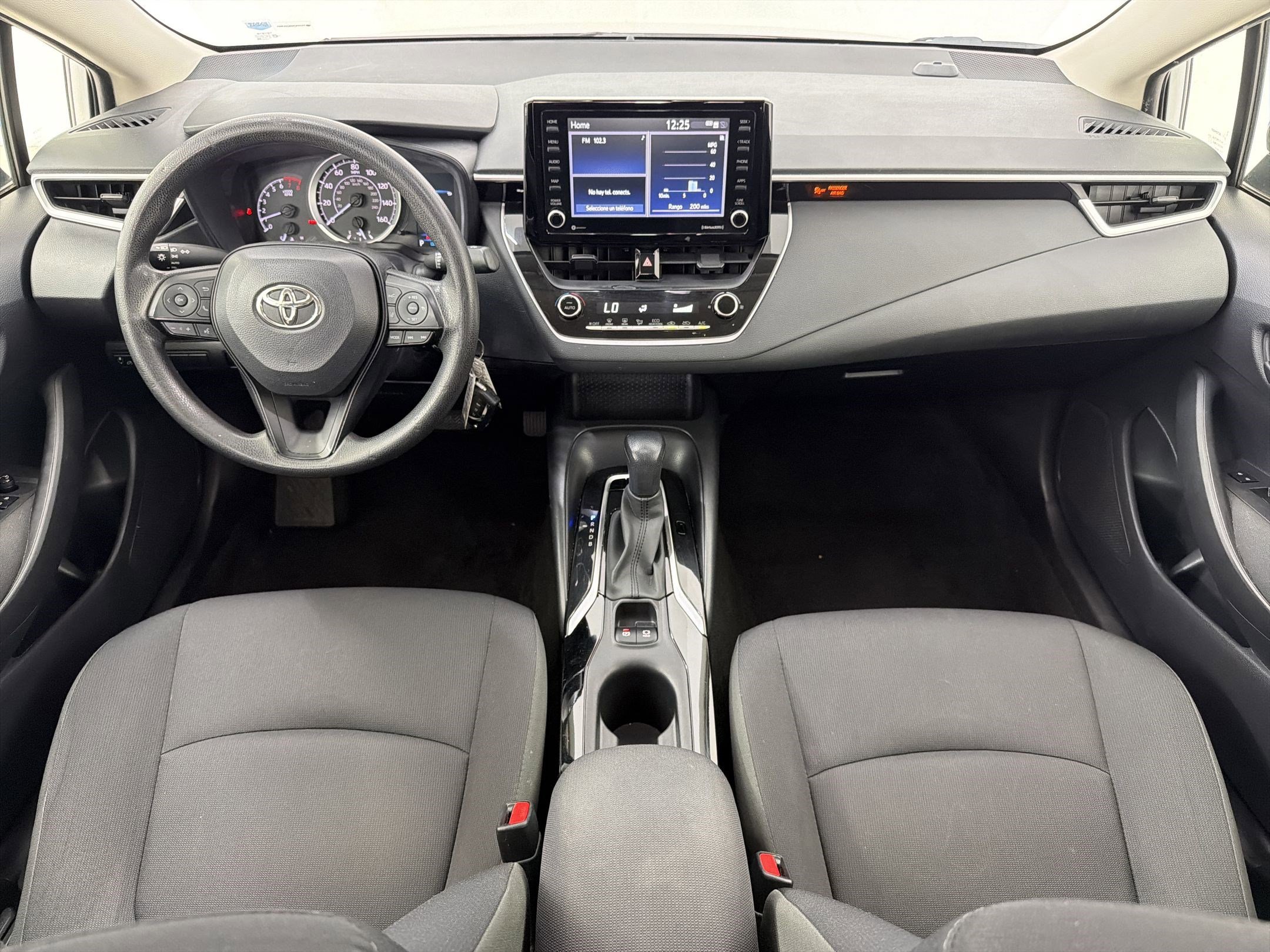 Used 2022 Toyota Corolla LE image 14