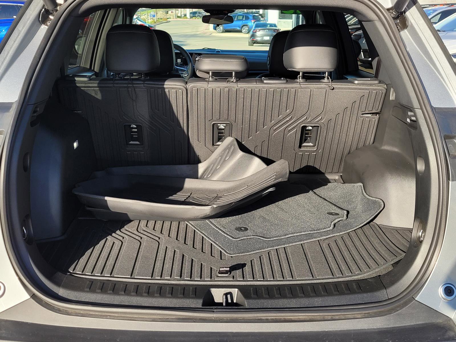 Used 2026 Chevrolet Equinox LT w/ Convenience Package II image 19