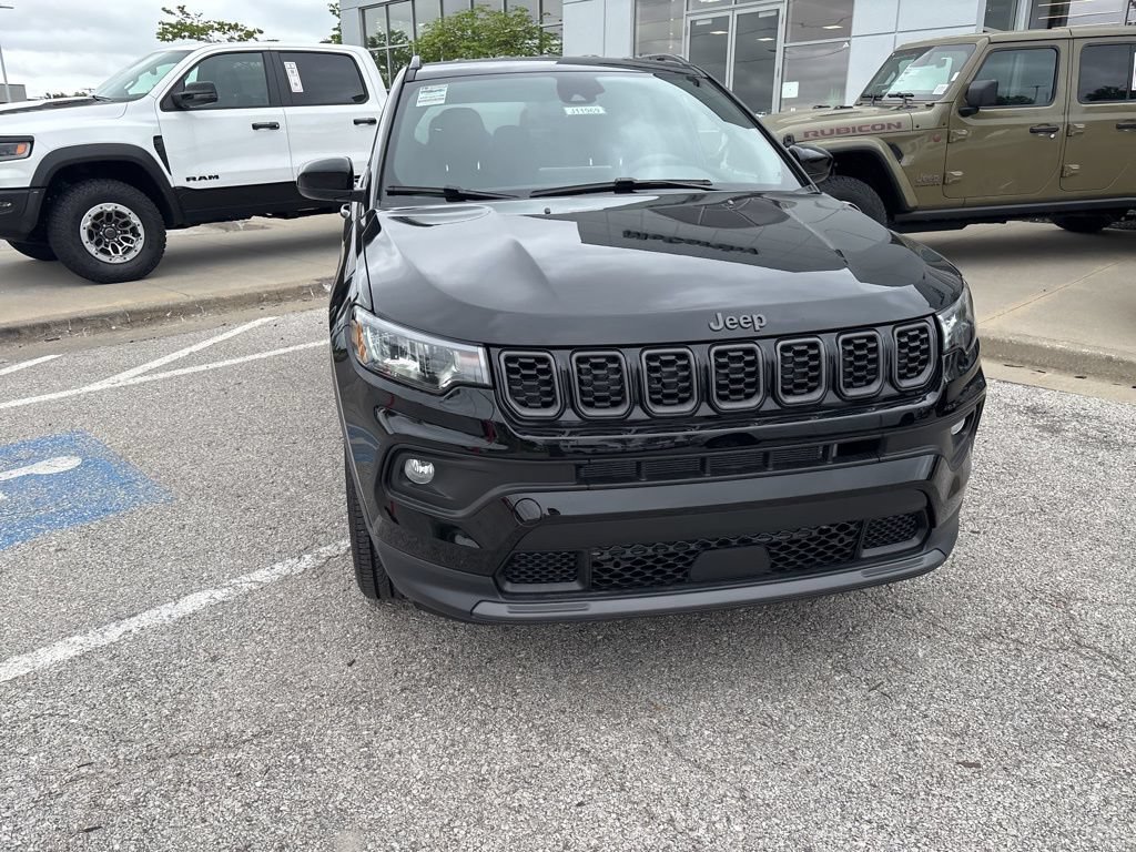New 2026 Jeep Compass Latitude AWD/4WD image 9