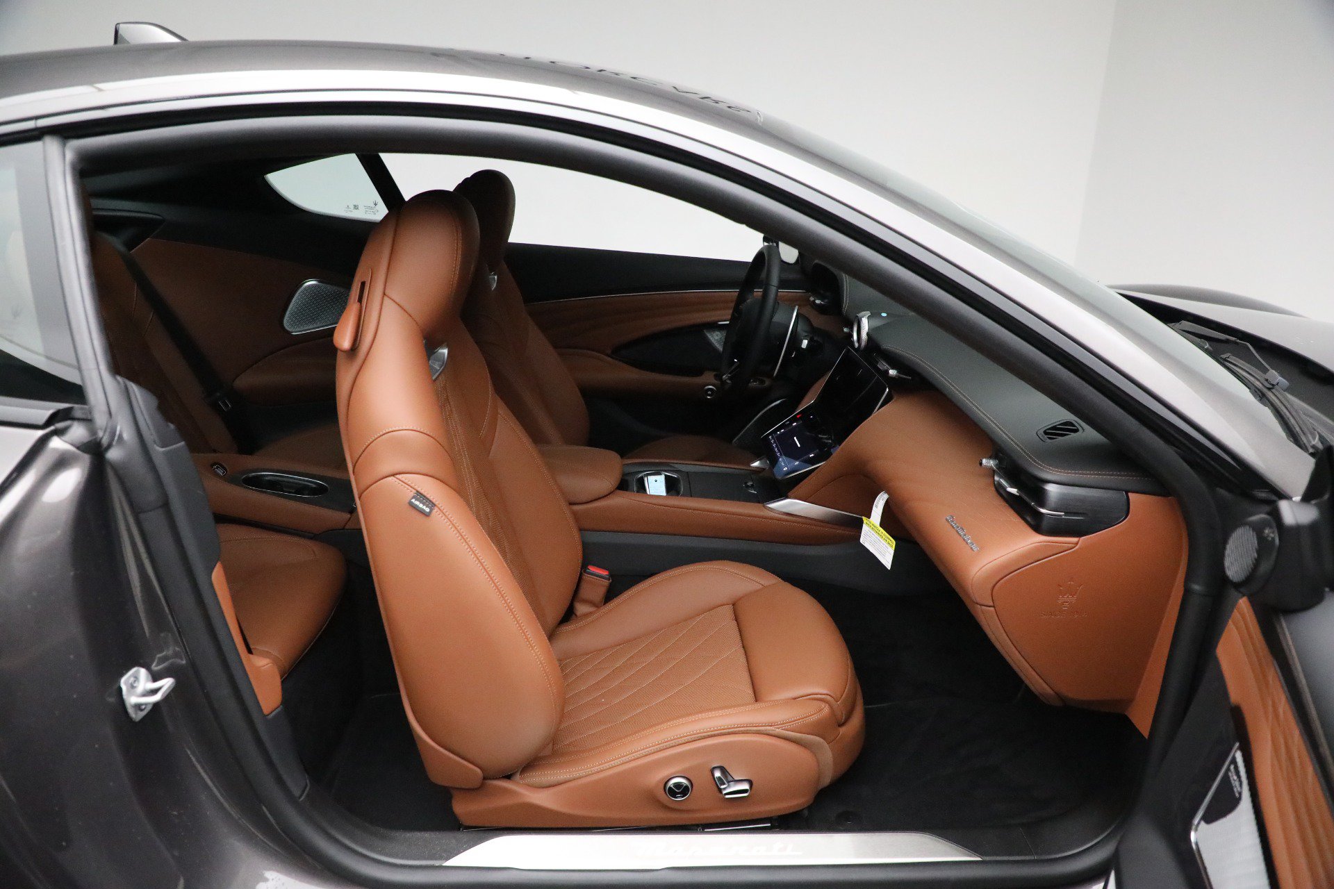 Certified 2024 Maserati GranTurismo Modena AWD/4WD image 17