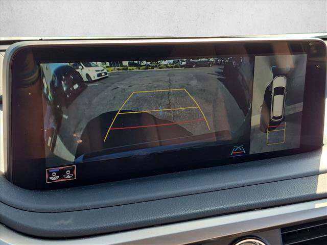 Used 2022 Lexus RX 450h AWD w/ Premium Package image 15
