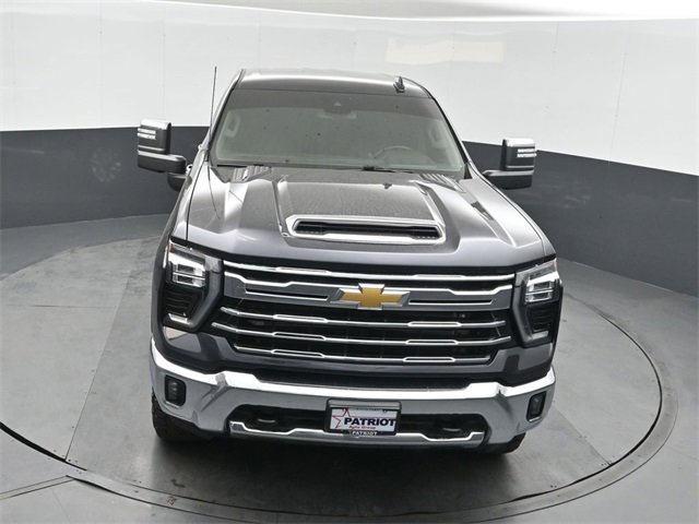 Used 2024 Chevrolet Silverado 2500 LTZ image 35