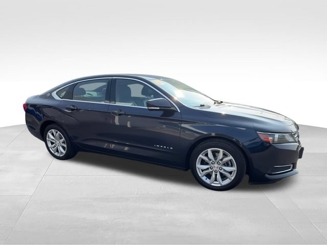 Used 2016 Chevrolet Impala LT FWD image 2