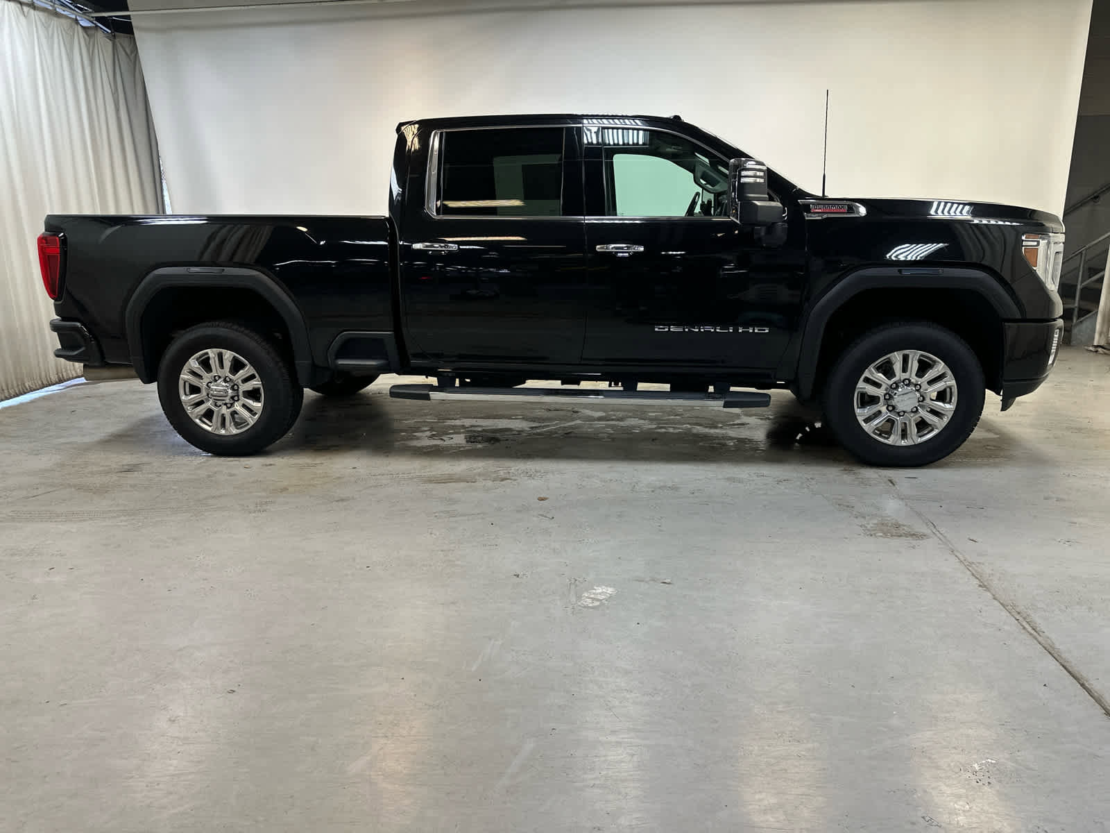 Certified 2022 GMC Sierra 2500 Denali AWD/4WD image 9