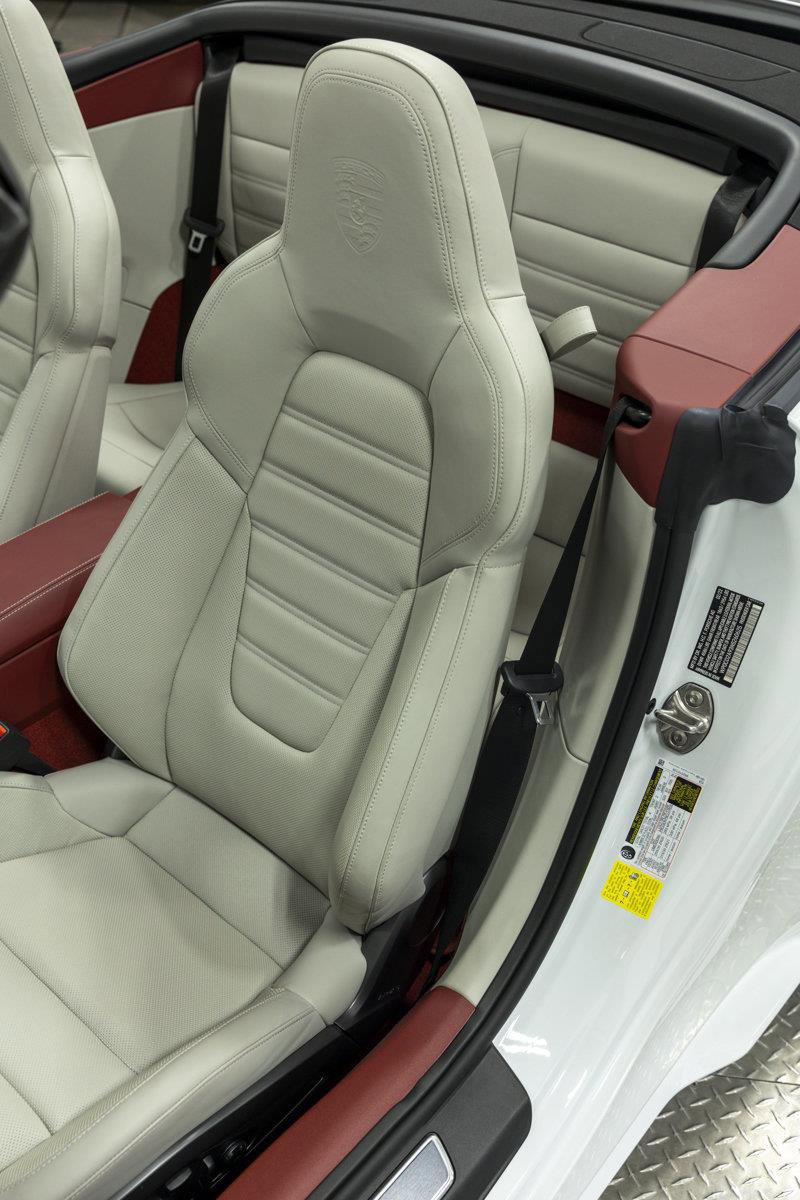 Used 2022 Porsche 911 Turbo S image 76